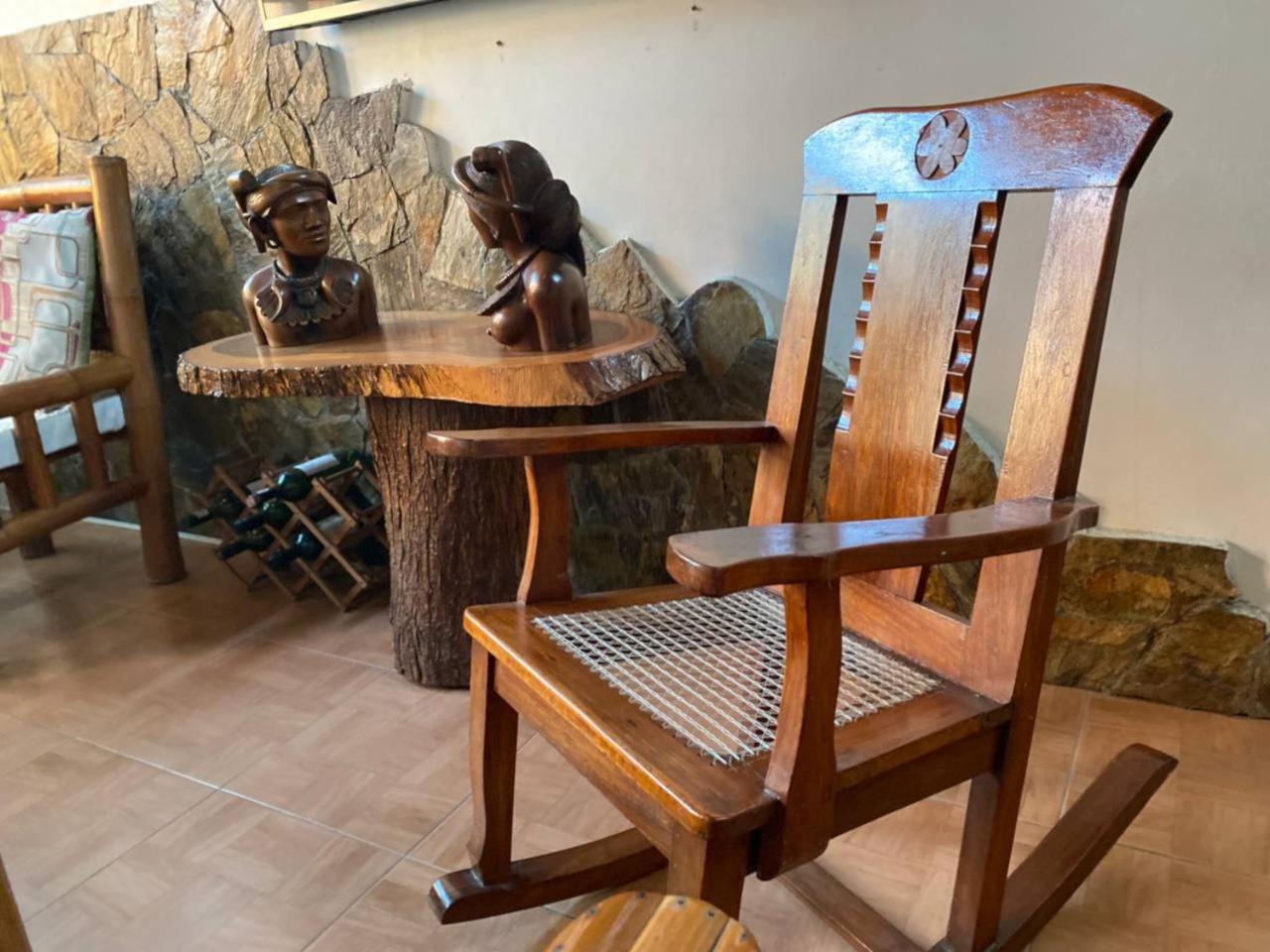 Stone Creek House Bed & Breakfast Romblon Ngoại thất bức ảnh